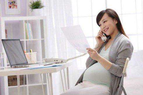 重庆供卵试管咨询电话，50岁女人如何重庆借卵子生子
